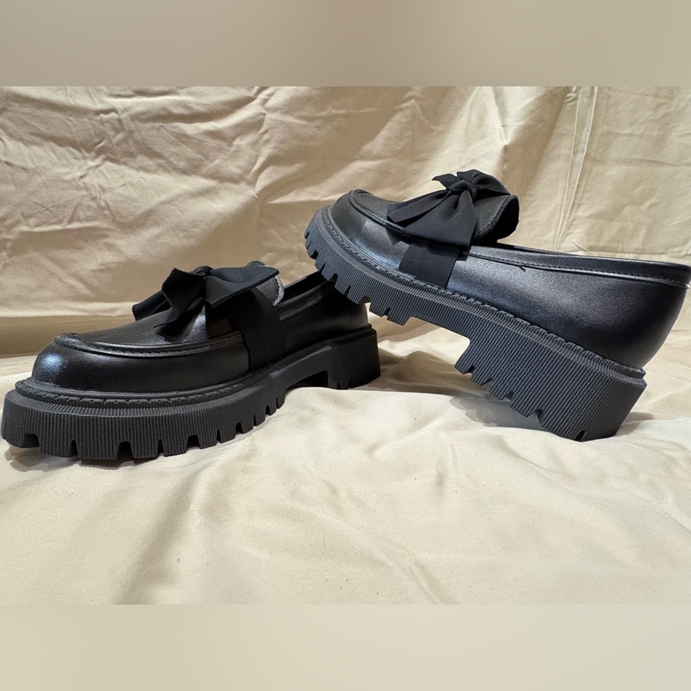 Black Bow Slip-On Chunky Sole Women's Loafer Flats Size EU 40 US 9.5 *NEVER WORN - Picture 6 of 7